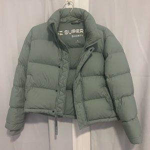 Aritzia Super-puff Shorty